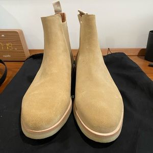 Brand new New Republic sonoma suede Chelsea boot. Never worn.